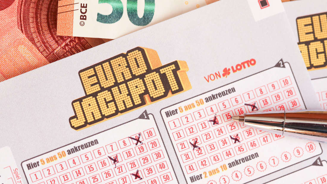 Elevate Your Game: Winning Prizes in Lotteries