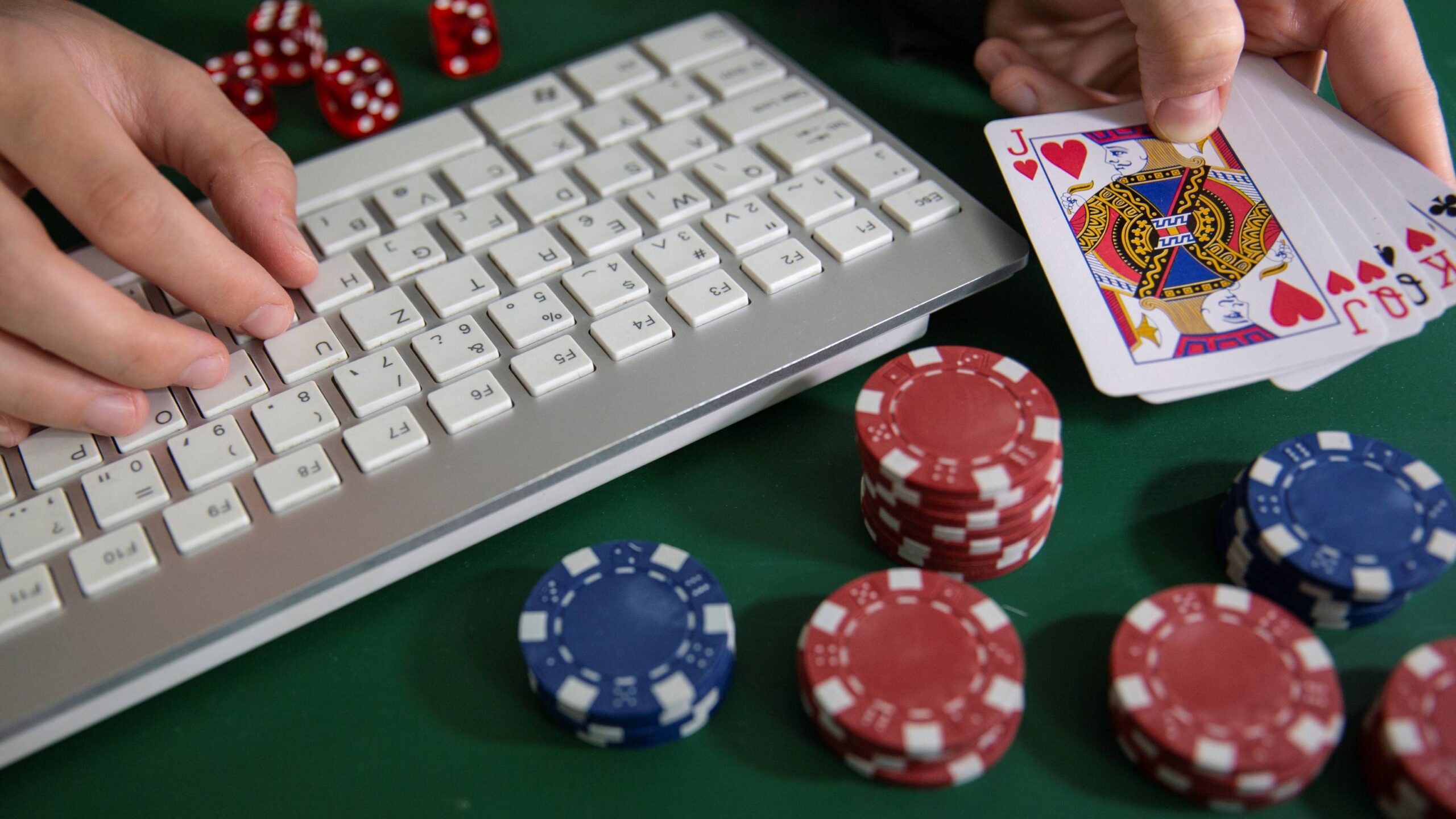 Online Betting: Understanding the Digital Gamble